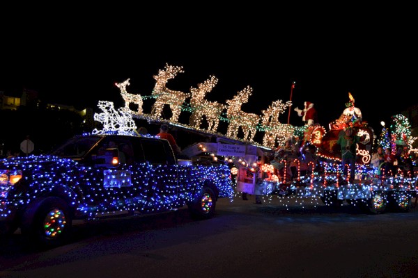 Christmas Float with 4 reindeer and lots of christmas lights